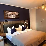 Zentrale Wohnung Direkt Am Hauptbahnhof - Bismarck